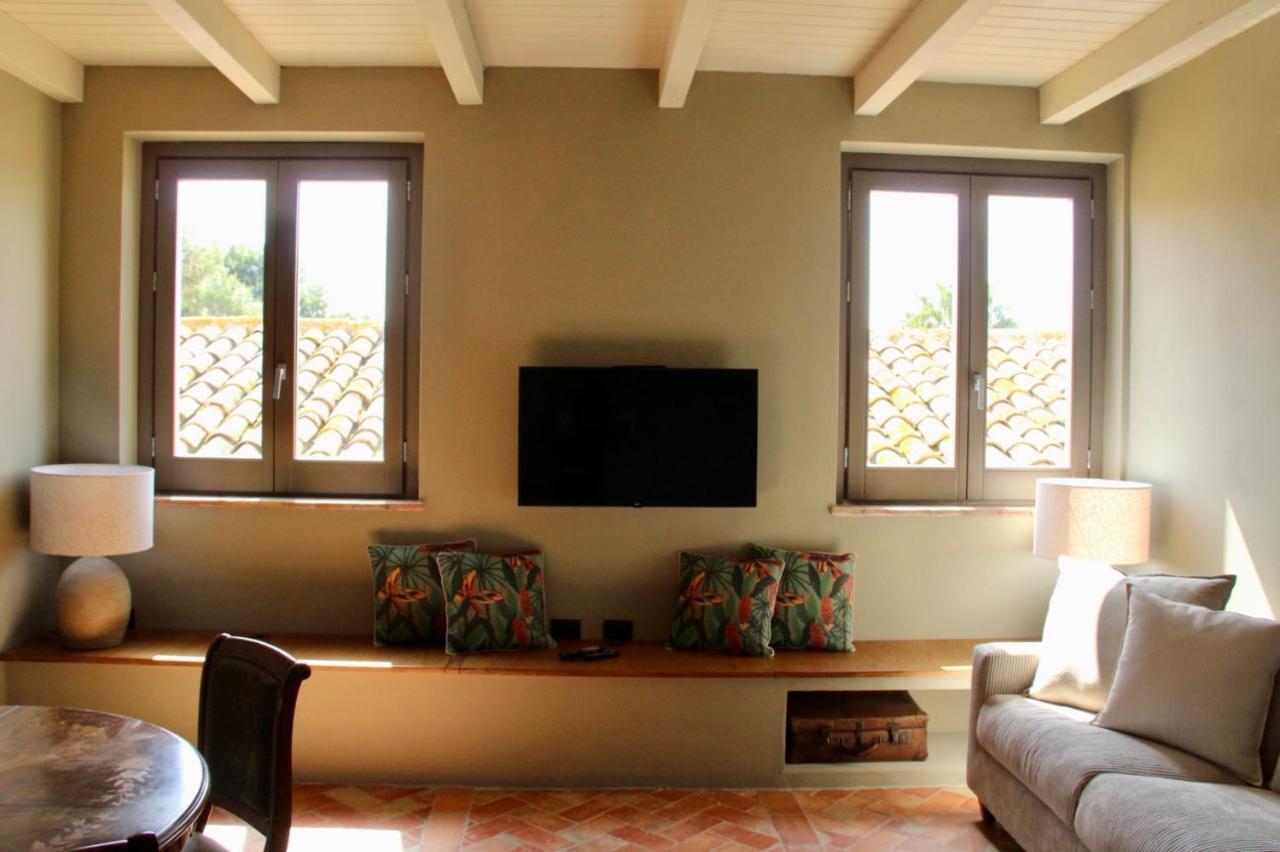 Hotel Masseria Del Carboj 4*